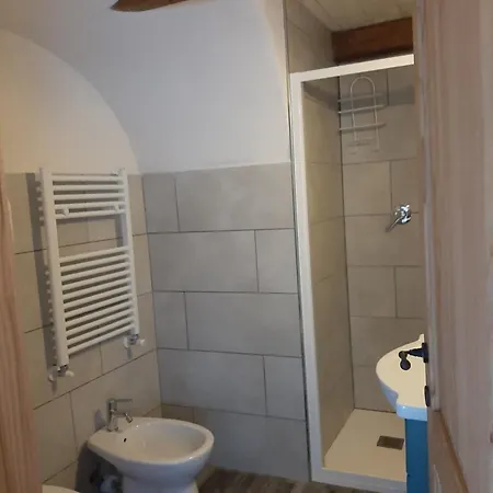 Contrada Bolla 3*