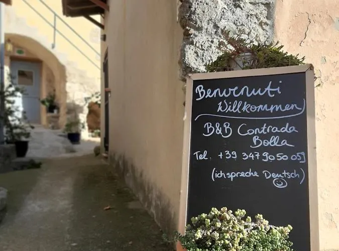 לינה וארוחת בוקר Contrada Bolla 3*